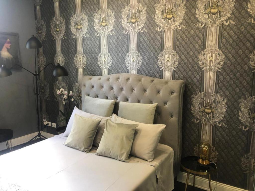 Lippi 42 Guest House Single Room'S In Villa With Garden Milano Eksteriør billede