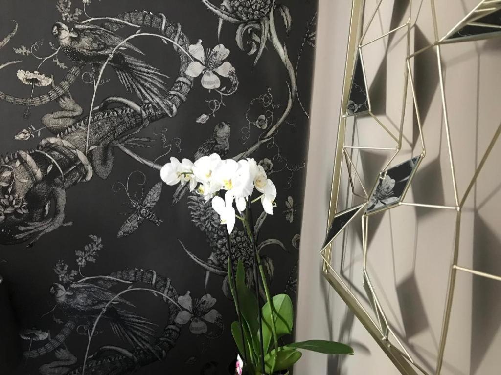 Lippi 42 Guest House Single Room'S In Villa With Garden Milano Eksteriør billede